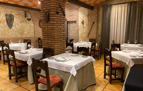 Los Robles de León Restaurante Málaga 2